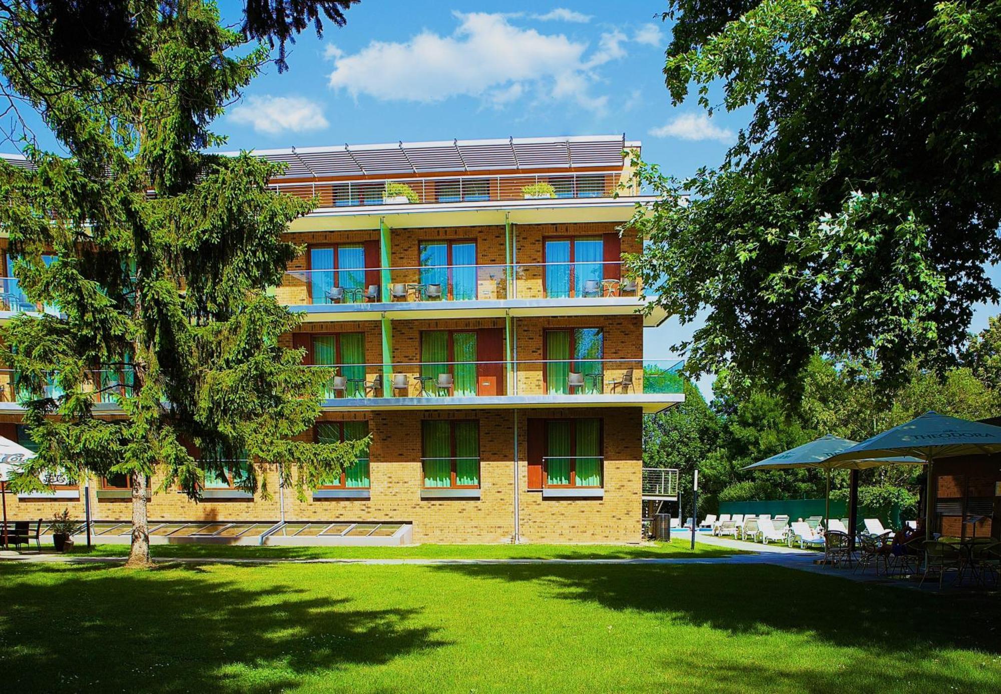 Готель Abacus Business & Wellness 4*
